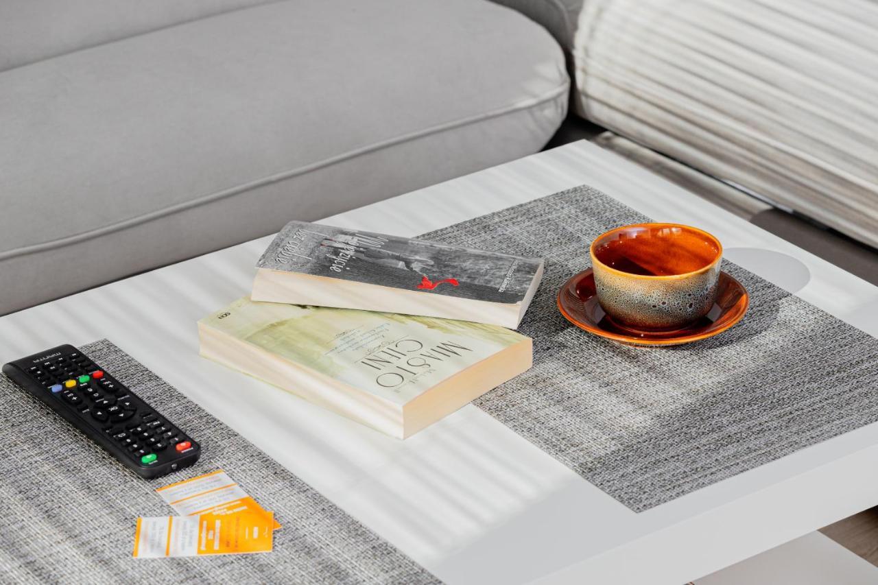 Gdanska Two-Bedroom Apartment Brzezno Beach By Noclegi Renters ภายนอก รูปภาพ